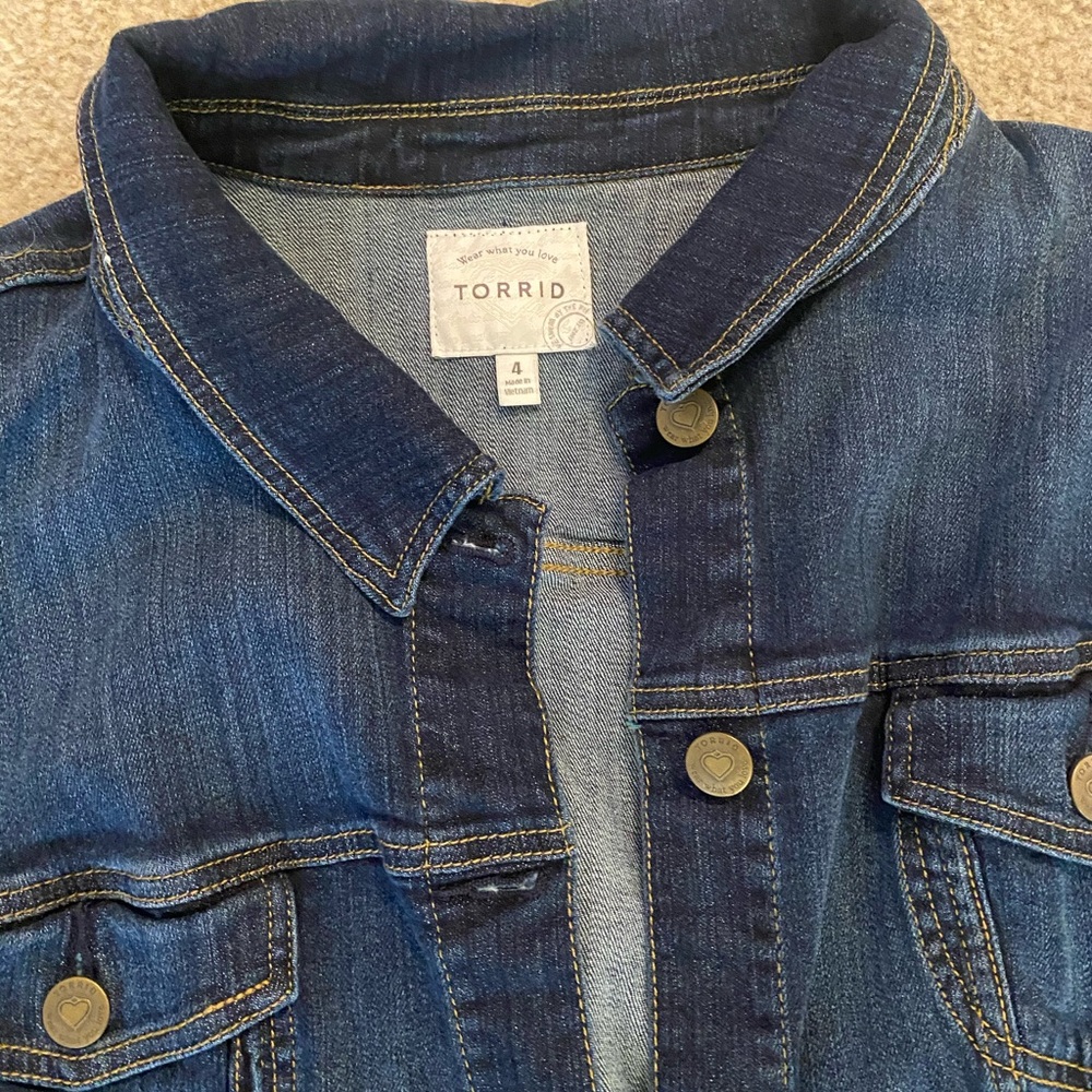 Jean jacket - Picture 2 of 2